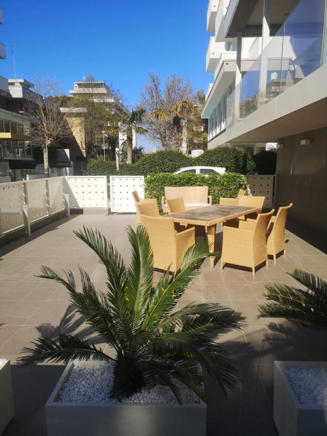 Appartamenti Smart A 30M Da Viale Dante E 100M Dal Mare 里乔内 外观 照片